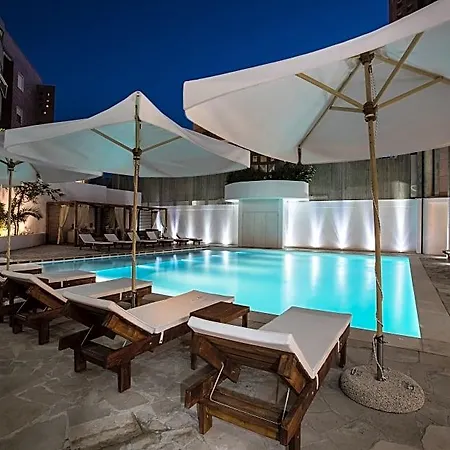 Hotel Seven