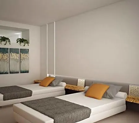 Hotel Seven