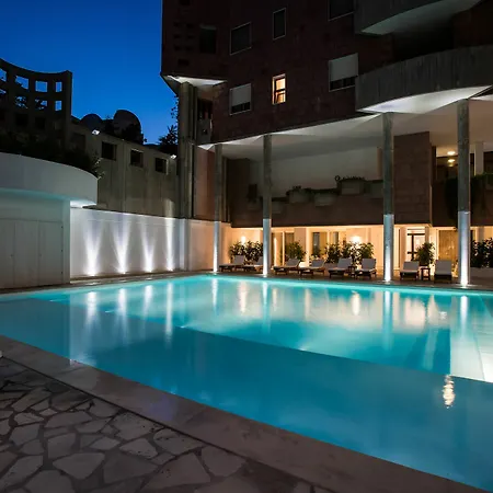 Seven Hotel 3*